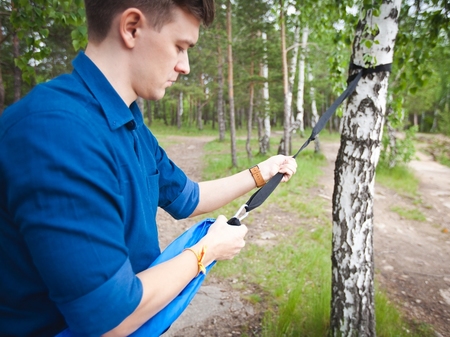 Вешаем гамак